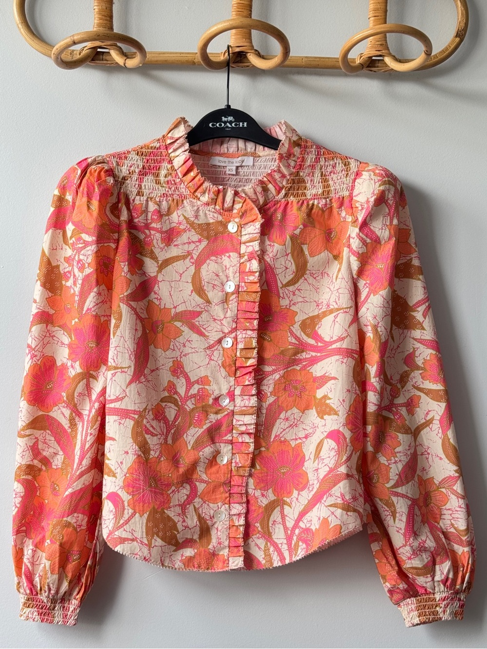 Love the Label Pink Floral Block Print Ruffle Button-Down Blouse Size XS